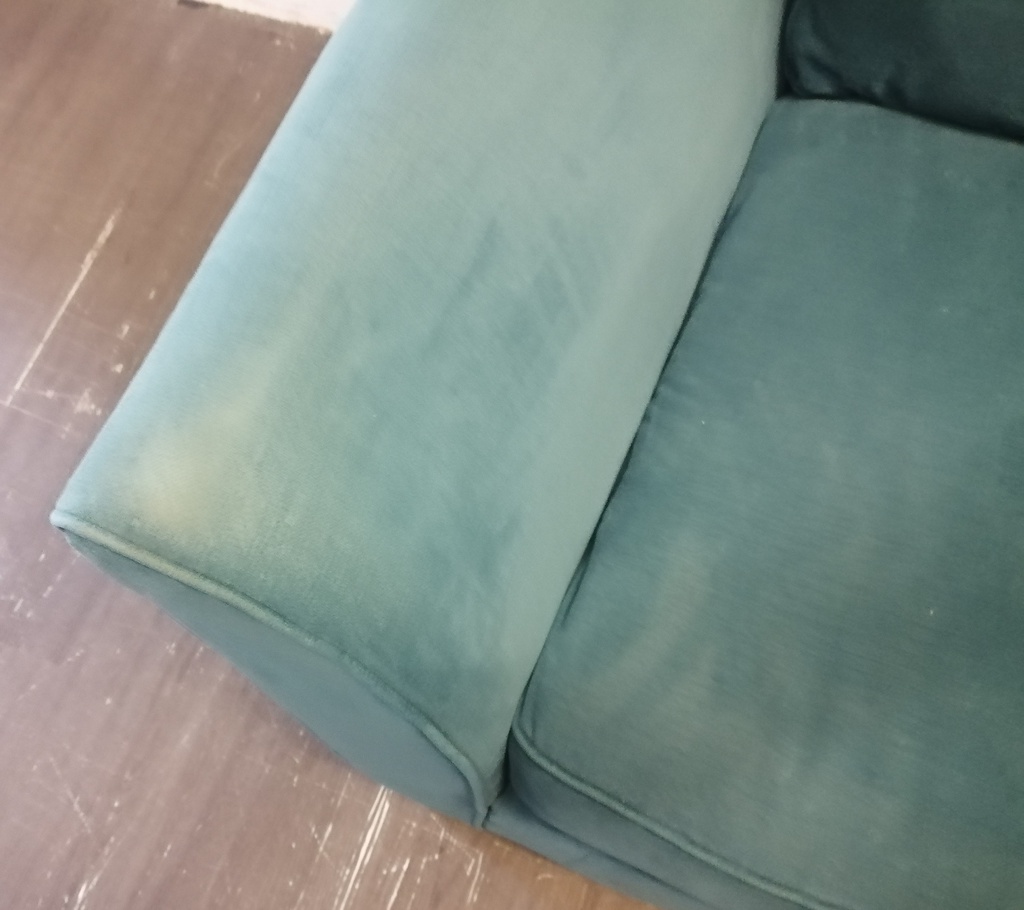 BARGAIN TEAL BLUE SOFA