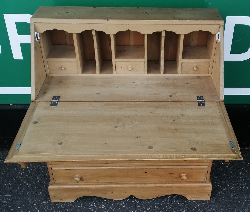 Quality Solid Pine Bureau
