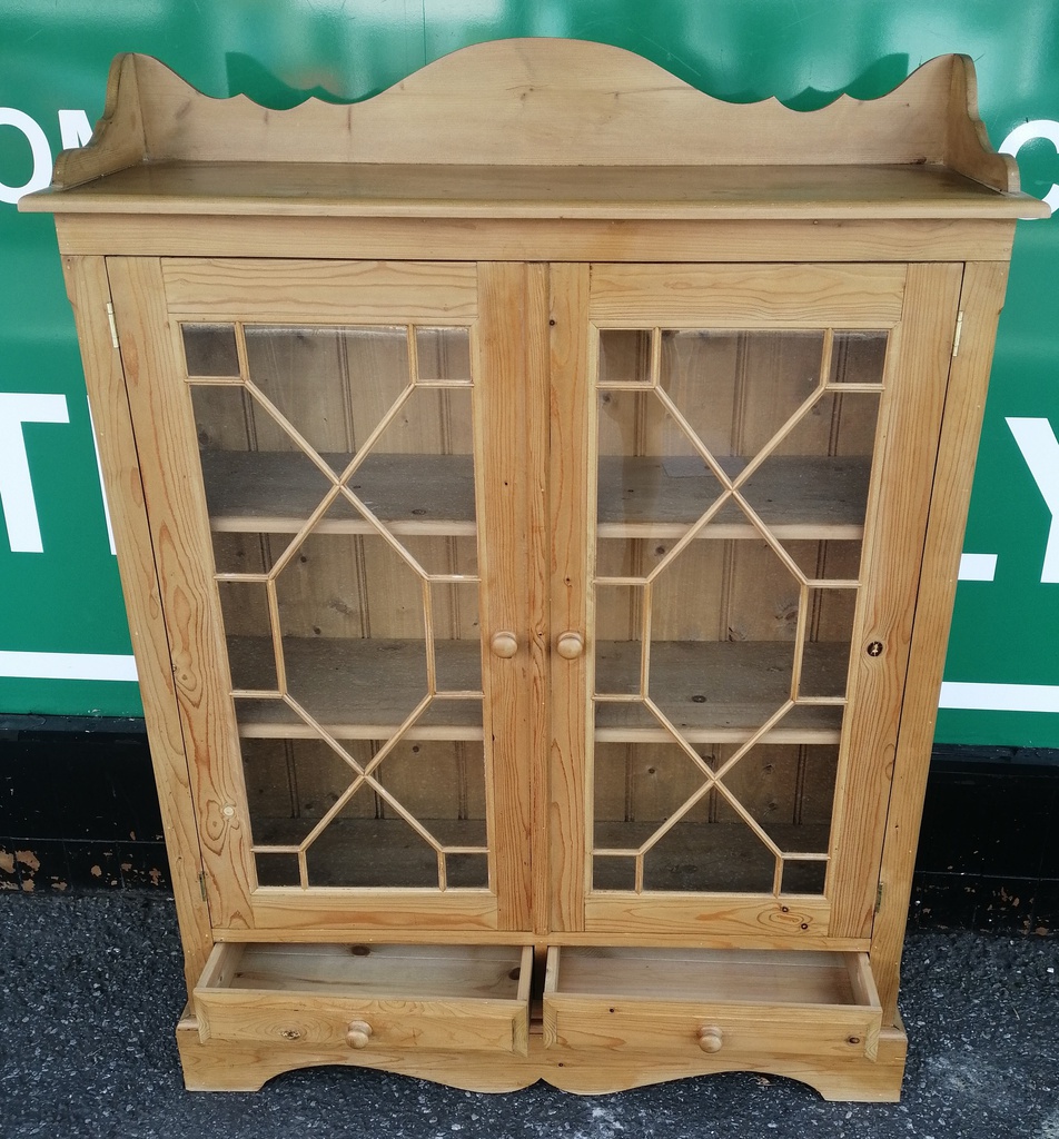 Glazed fronted display unit / bookcase