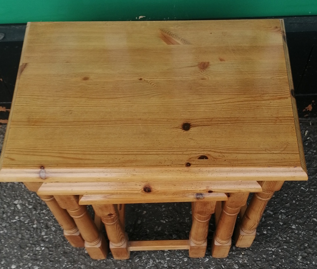 Pine Nest of Three Tables