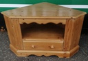 PINE CORNER TV UNIT