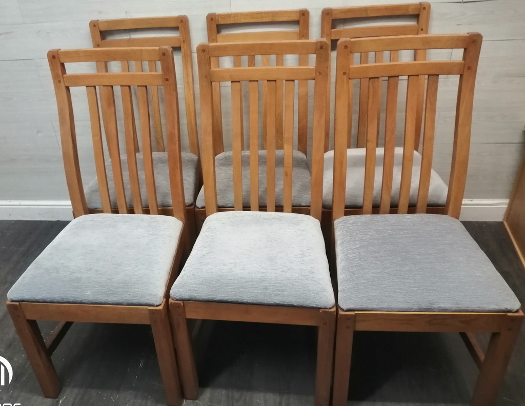 Quality set of six oak chairs
