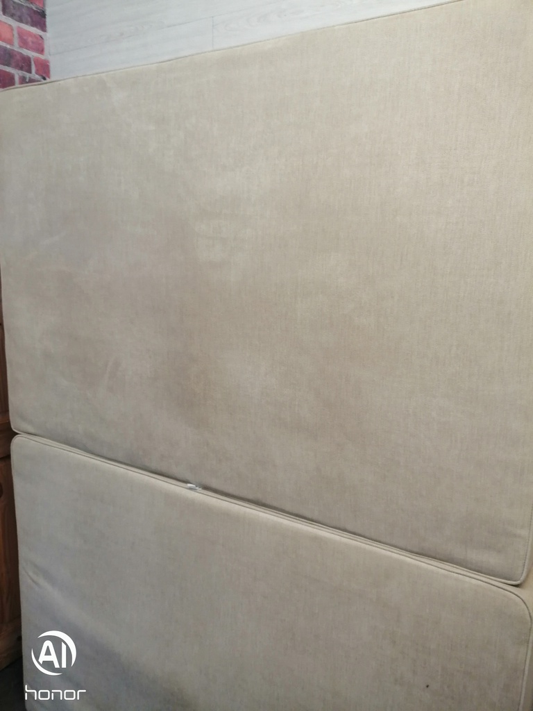 Quality 5ft Sprung Top Beige Divan Base
