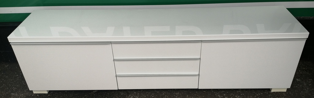 IKEA ‘BESTÅ BURS’ White TV Bench