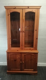 [HF18261] Glazed two door  pine dresser / cupboard