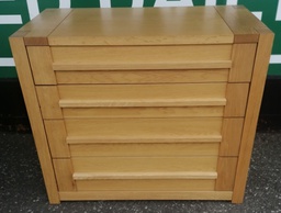 [HF18988] Marks @ Spencer Sonoma 4 Drawer Chest