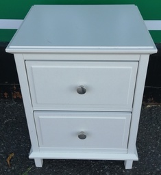 [HF19103] Two drawer white bedside