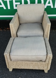 [HF19123] Quality Wicker &amp; Seagrass Armchair &amp; Footstool Set