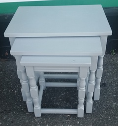 [HF19188] Nest of Three painted grey tables