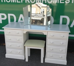 [HF19219] White Painted Solid Pine Eight Drawer Dressing Table / Desk