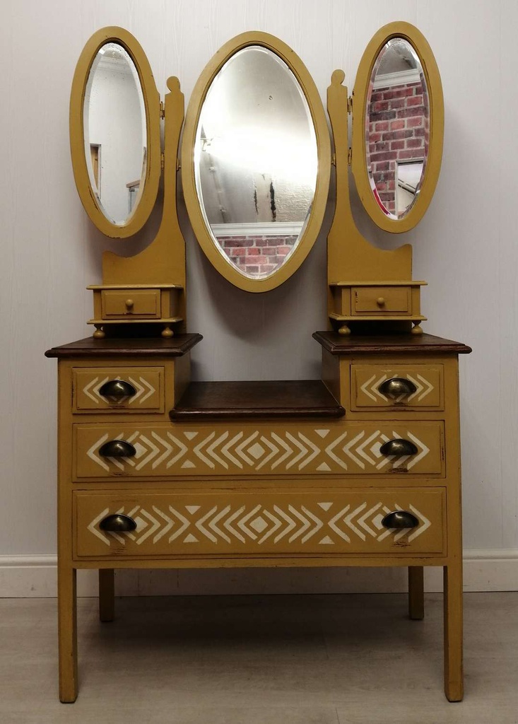 Dressing Table with Mirrors