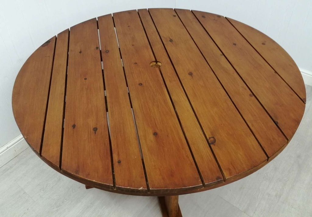 3ft10&quot; Quality Round Garden Table