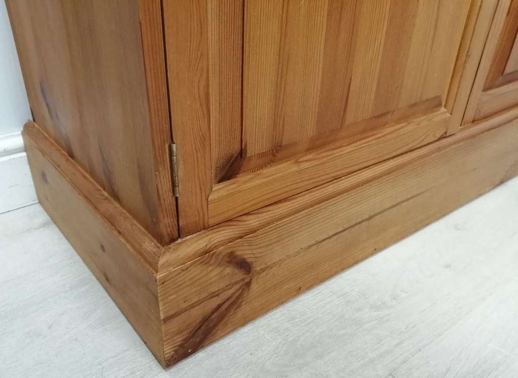 Pine Triple Sideboard