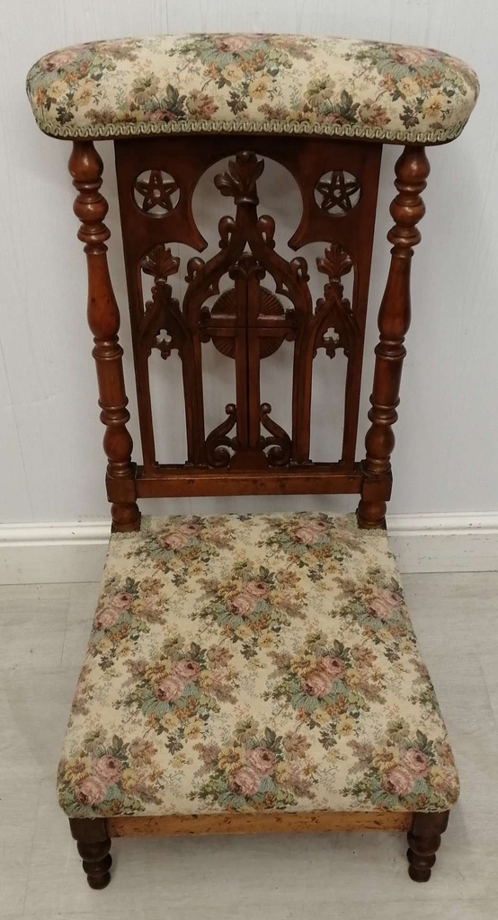 Floral Praying Chair