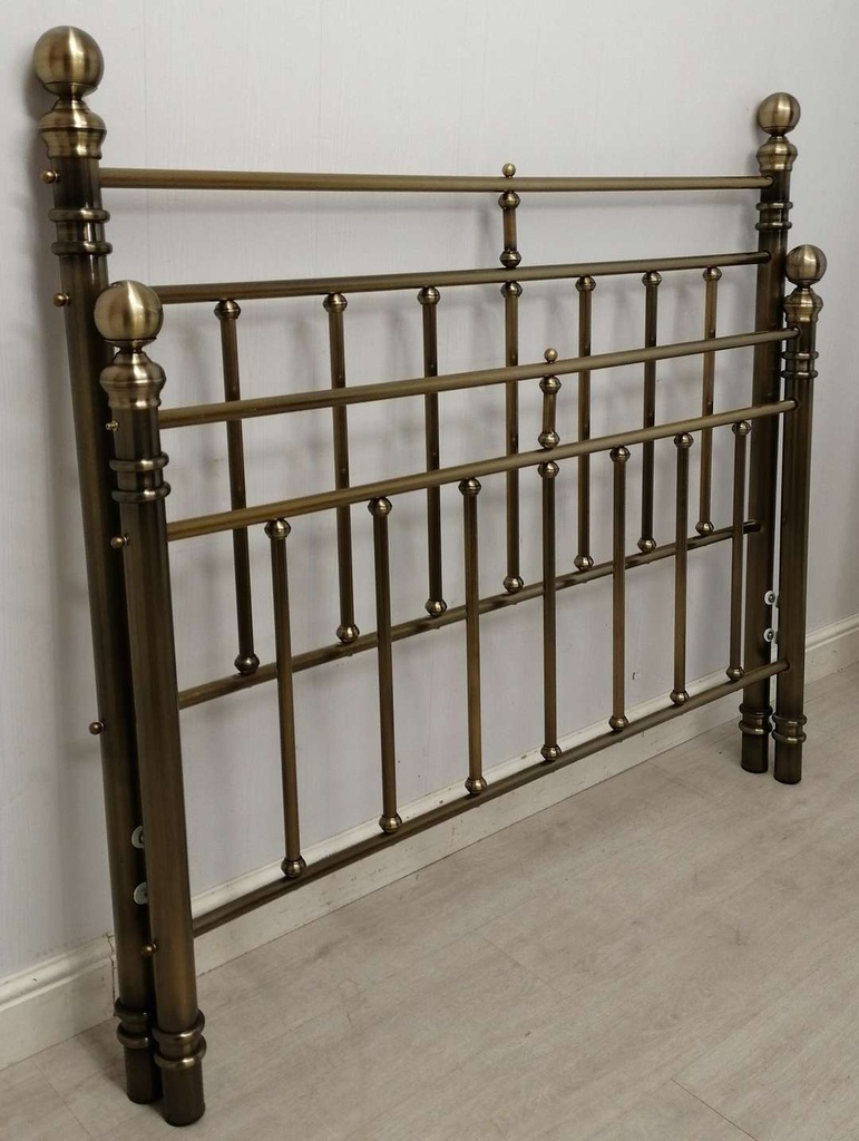 4ft6&quot; Metal Bed Frame
