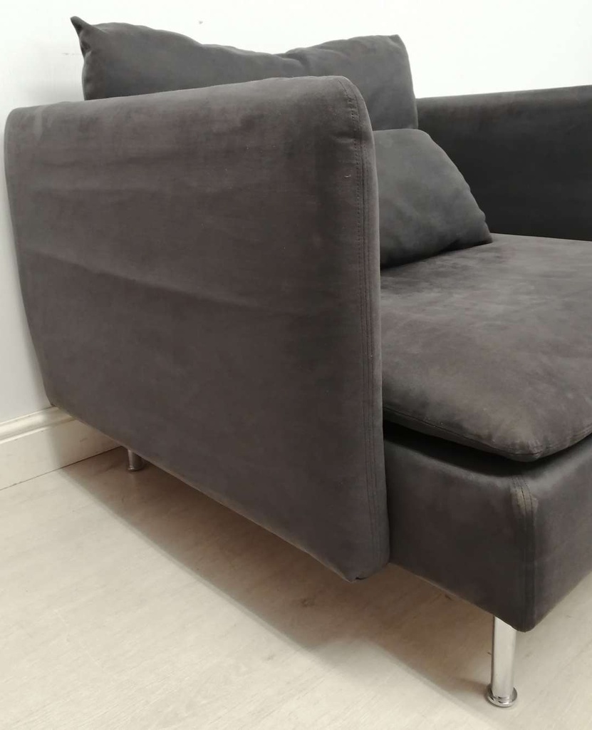 IKEA ‘SÖDERHAMN’ Grey Armchair.