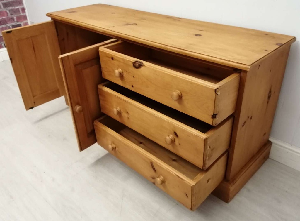 Small Pine TV Bench