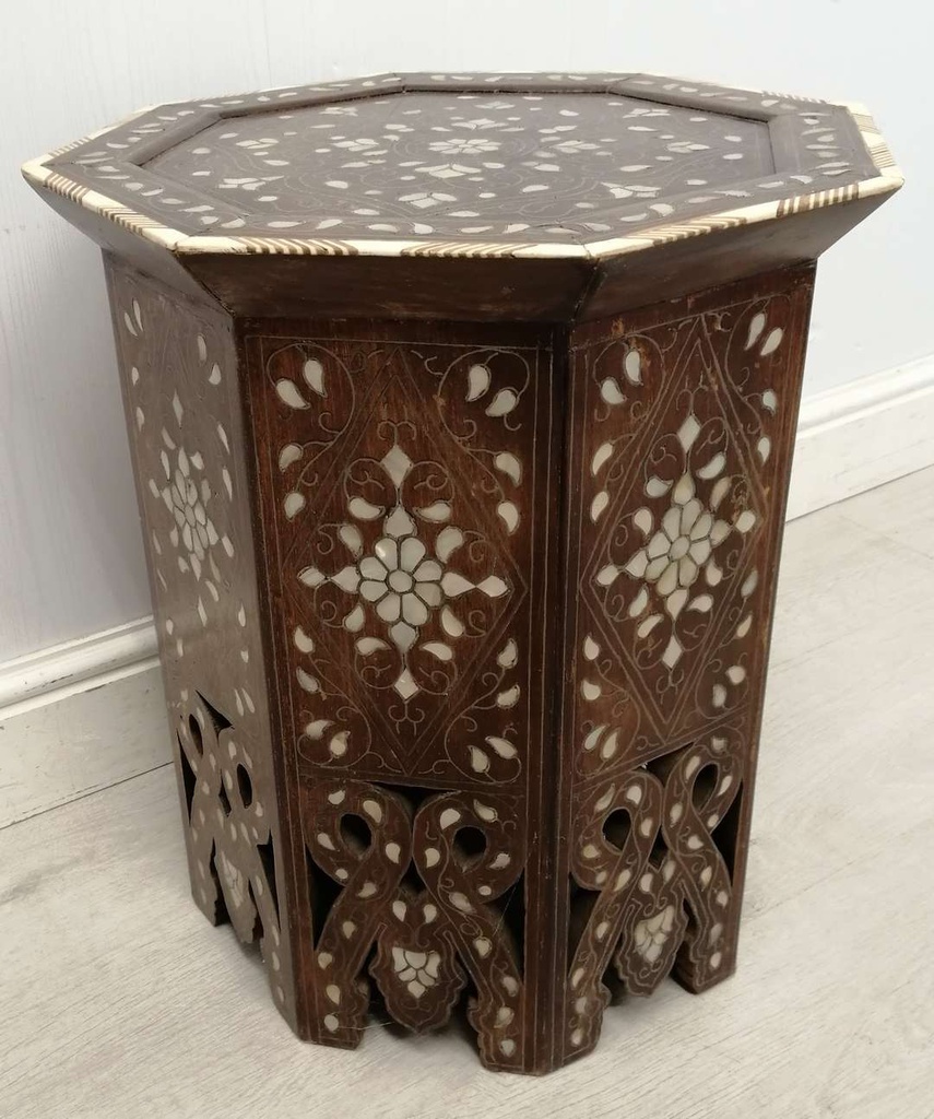 Top Quality Mother of Pearl Detailed Side Table