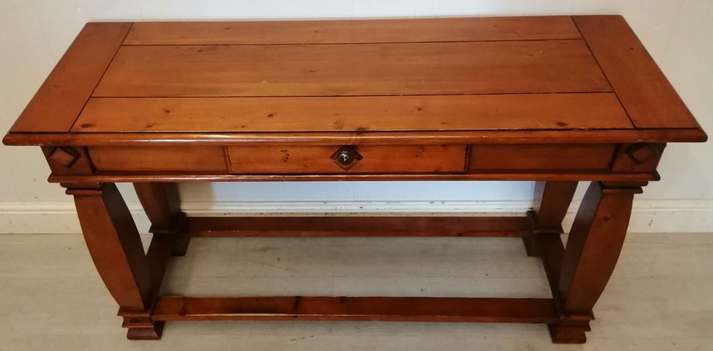 Great hardwood console table