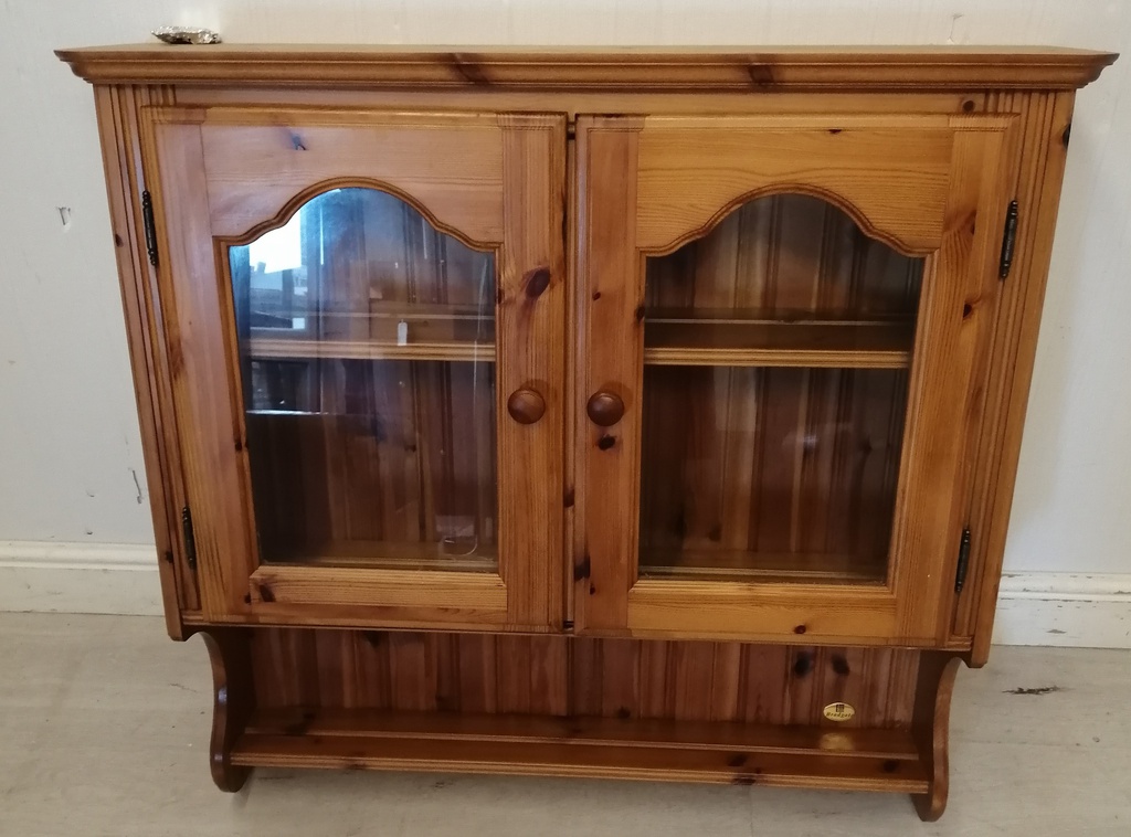 pine display wall unit