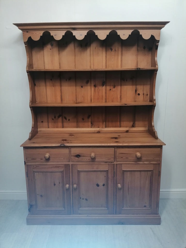 quality solid pine dresser