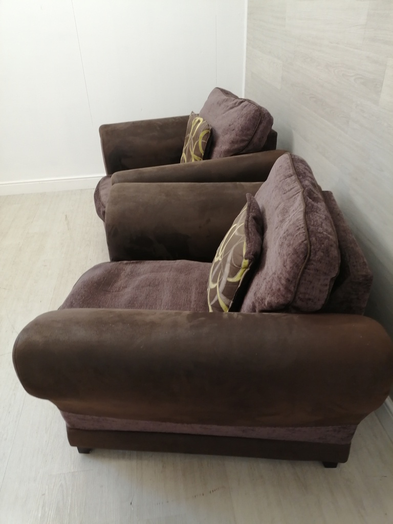 modern THREE PEICE SOFA SUITE