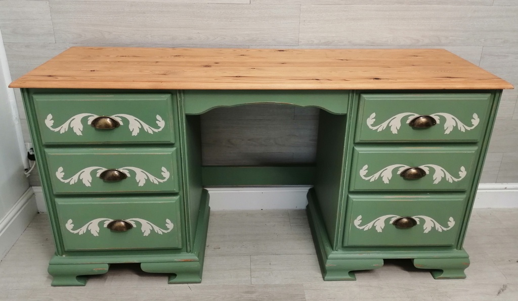 stunning  painted desk/ dressing table