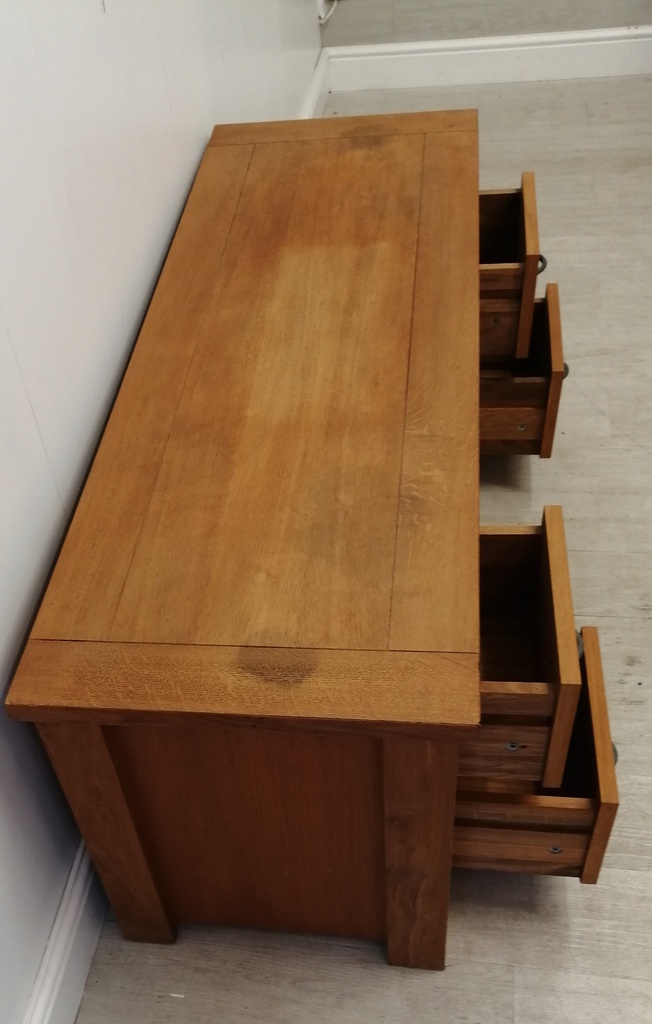 quality oak tv bench/stand