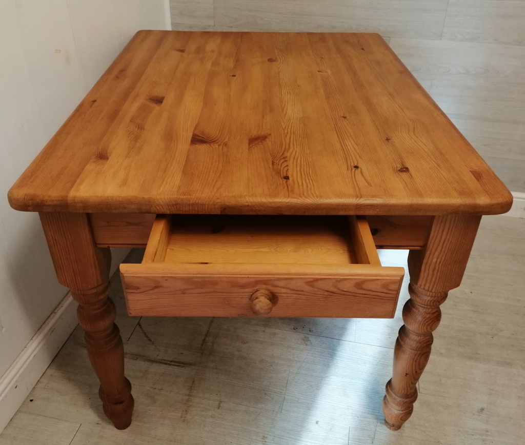 SOLID PINE DINING TABLE WITH DRAWER
