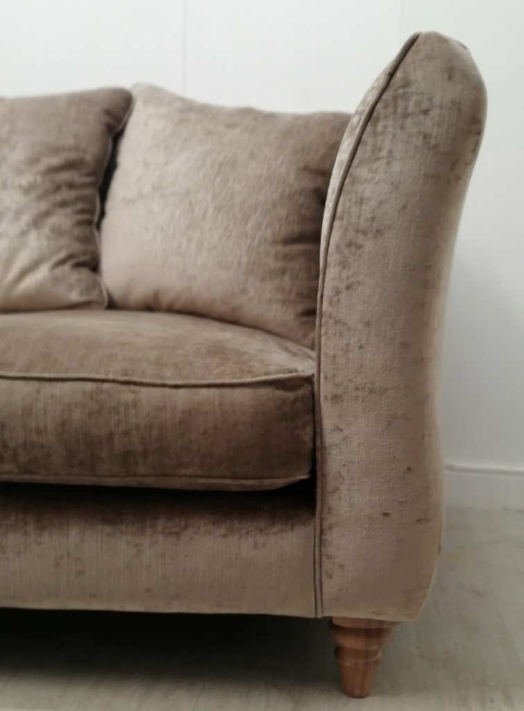 stunning crush velevet style two seater sofa