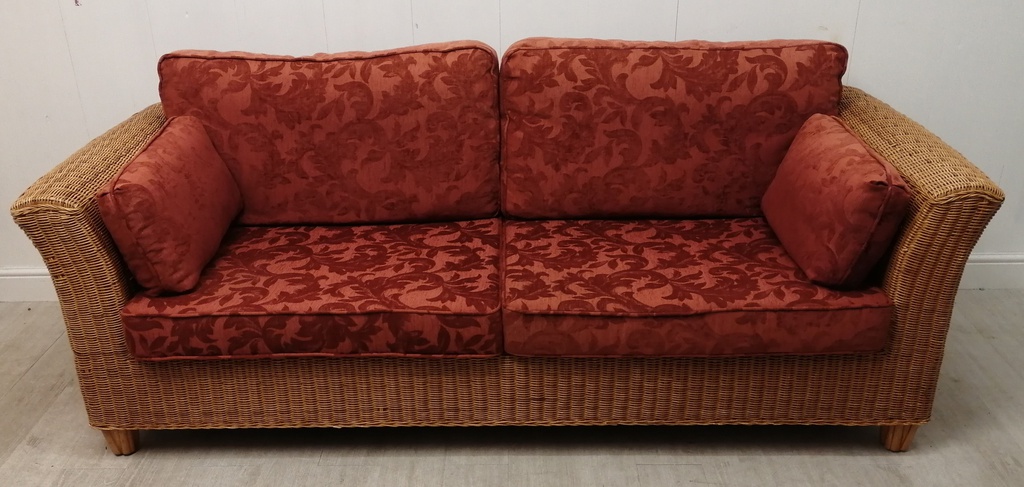 LOVELY WICKER - CONSERVATORY SOFA