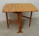 very neat small drop leaf dining table
