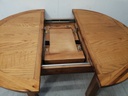 QUALITY EXTENDING ROUND OAK TABLE