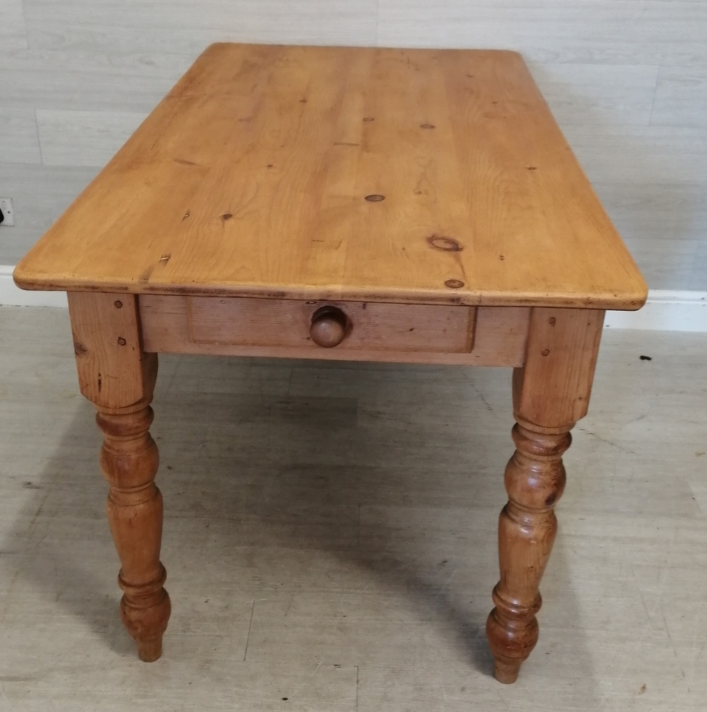 SOLID PINE DINING TABLE WITH DRAWER