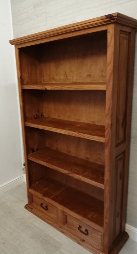 QUALITY MEXICAN PINE BOOKCASE