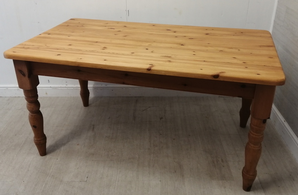 5FT SOLID PINE DINING TABLE