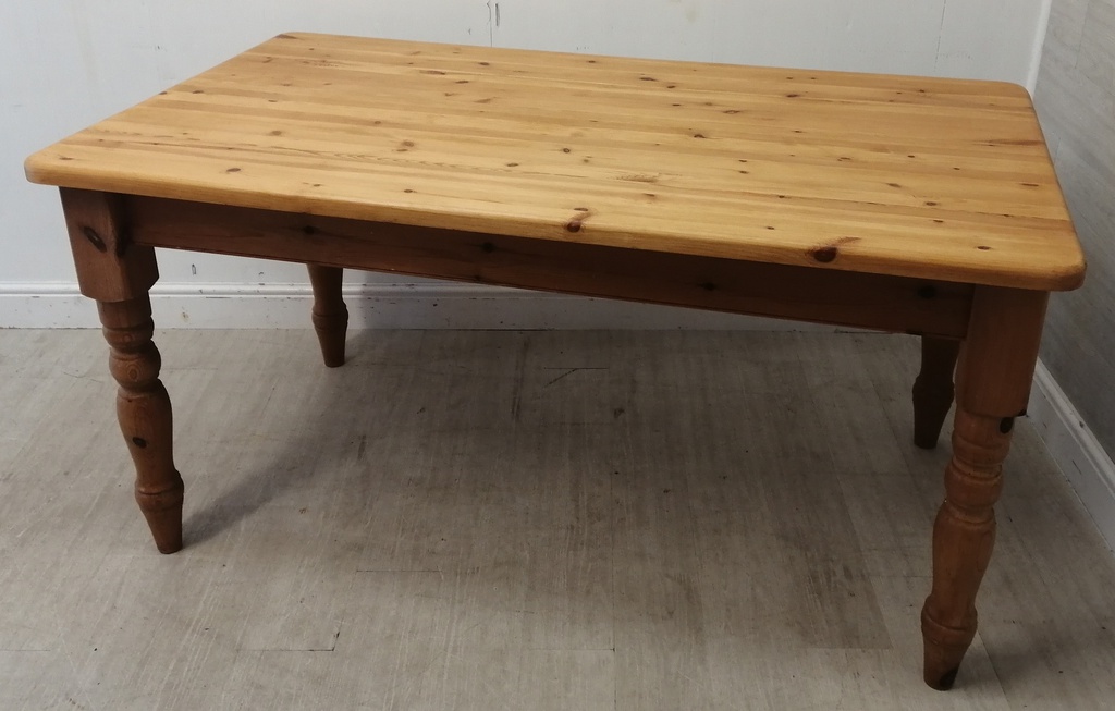 5FT SOLID PINE DINING TABLE