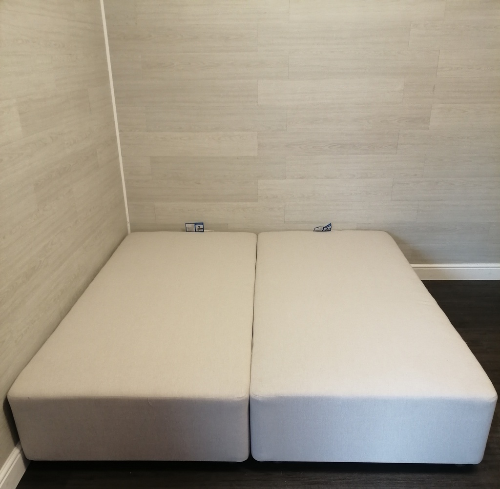 6FT VI-SPRING ‘PRESTIGE’ SPRUNG TOP DIVAN BASE