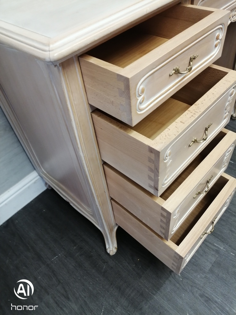 lovely lime wash french style drssing table / desk