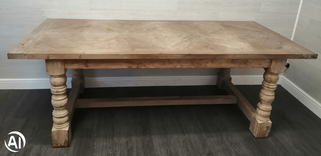 stunning large  Barker and Stonehouse dining table