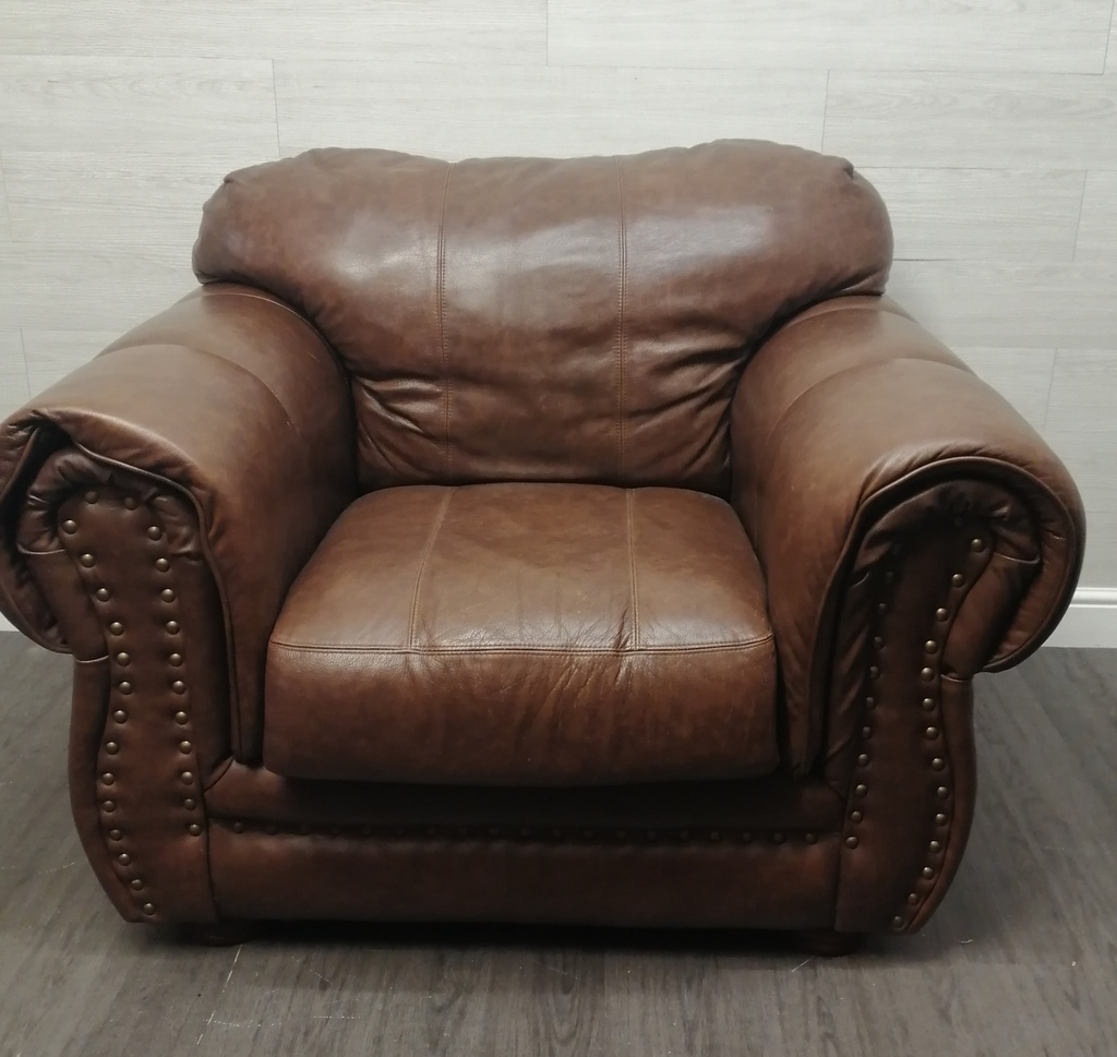 large quality brown leather three peice suite