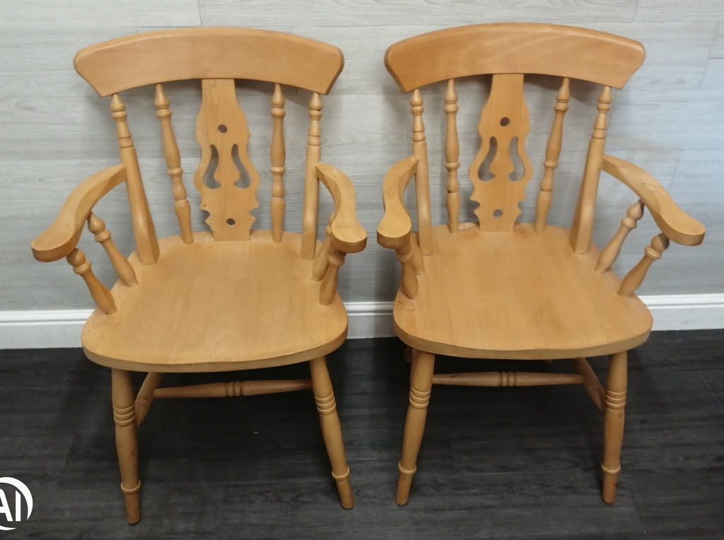 Fiddle Back Carver dining Chair