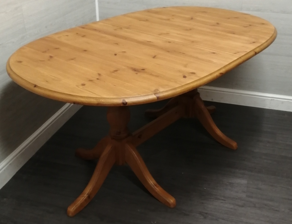 Oval Pine Extending Dining Table