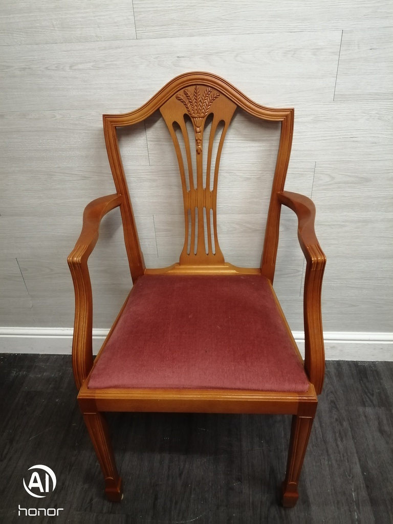 classic repro yew  EXTENDING TABLE AND 6 CHAIRS