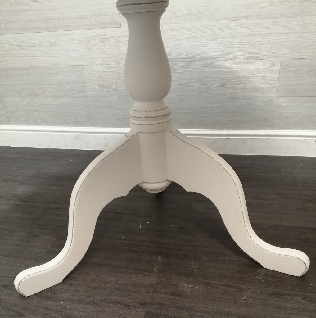 neat round white SHABBY CHIC SOLID PINE DINING TABLE