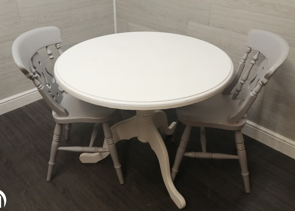 neat round white SHABBY CHIC SOLID PINE DINING TABLE