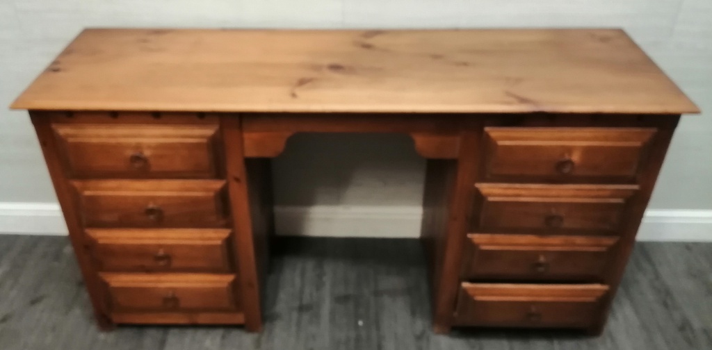 quality rustic pine dressing desk