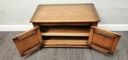 Quality Oak  tv stand