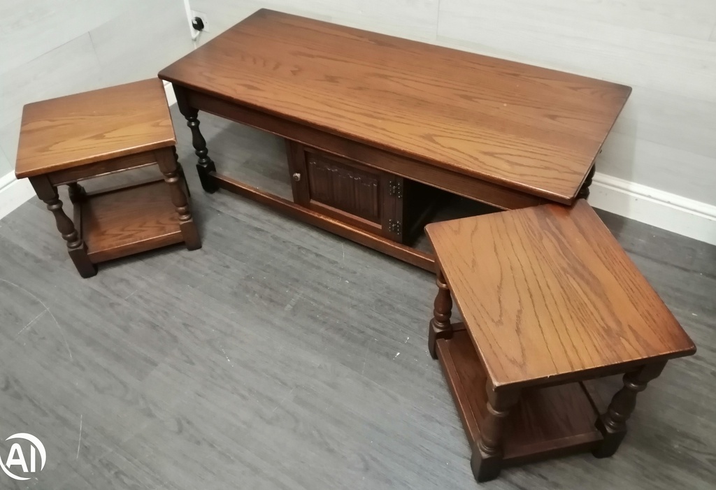 old charm coffee table set