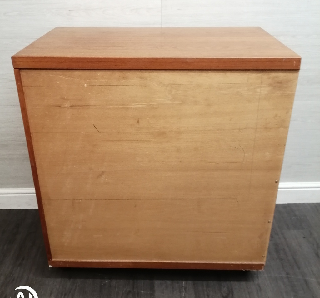 oak style cupboard unit on wheels